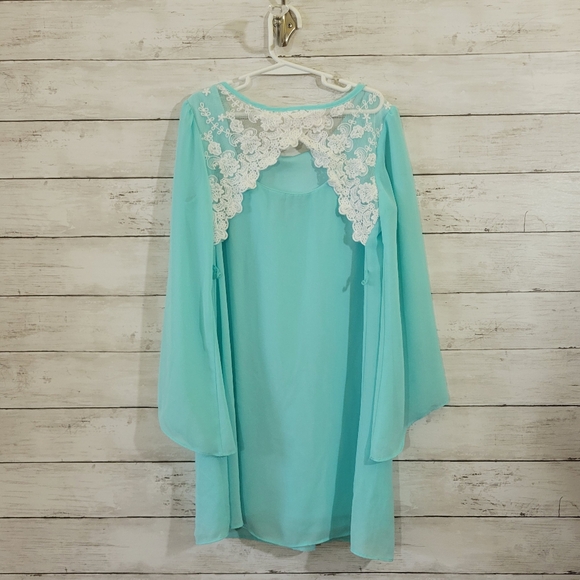 Amy Byer Girls Lace Back Flowy Chiffon Dress Missing Tie Size 8 - Picture 2 of 10